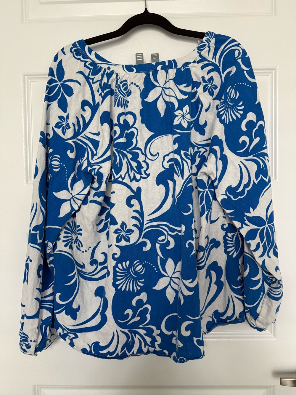 Zara Blue & White Floral Henley Blouse - Picture 4 of 5